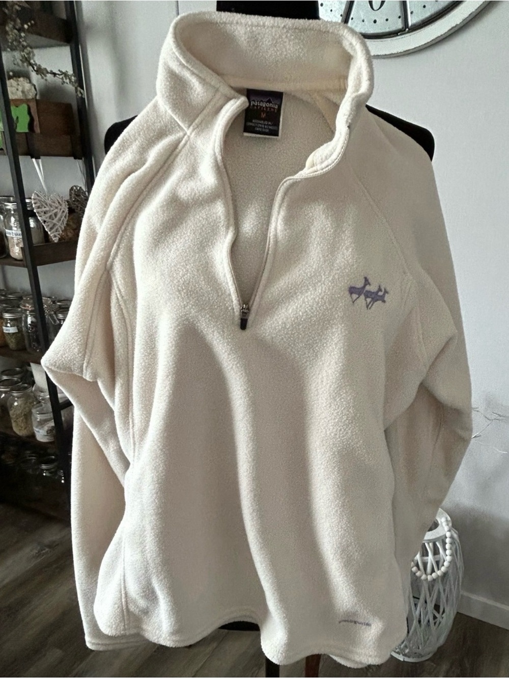 Teen- youth Patagonia Women’s Cream Half-Zip Fleece Pullover